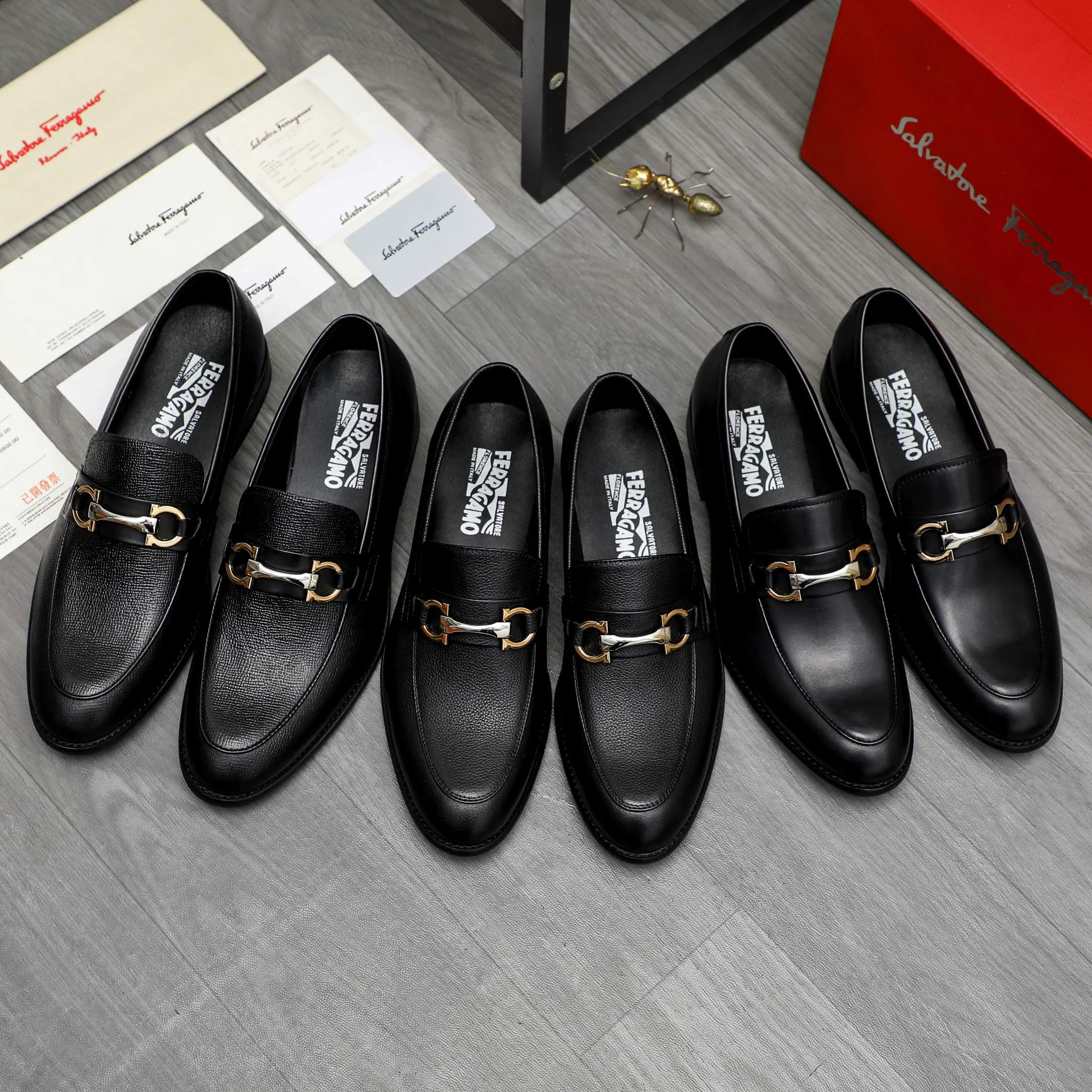 Men's shoes 💰420 Product trademark: Ferragamo " Ferragamo ] Business slip-on leather shoes Regular size: 39-45 (38.46 custom-made, non-refundable) Product materials: Selected high-quality cowhide upper, sheepskin lining, original rubber outsole